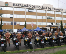 Batalhão de Trânsito completa 70 anos de história e recebe 45 novas motocicletas durante solenidade em Curitiba - Curitiba, 15/03/2022