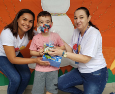 Portos do Paraná celebra Páscoa com crianças do Centro Municipal de Autismo de Paranaguá