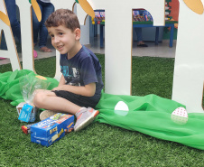 Portos do Paraná celebra Páscoa com crianças do Centro Municipal de Autismo de Paranaguá