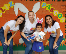 Portos do Paraná celebra Páscoa com crianças do Centro Municipal de Autismo de Paranaguá