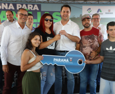 ENTREGA DE CASAS - MARILUZ