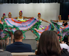 Gestores culturais vêm a Curitiba para intercâmbio cultural e para conhecer o Raízes do MIS