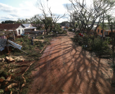 Estado envia ajuda humanitária a cidades do Oeste e Noroeste atingidas por temporais