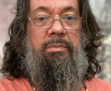 Ator Márcio Vito participa de bate-papo sobre o Barão do Itararé na Biblioteca Pública