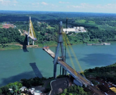 Obra da Ponte da Integração Brasil – Paraguai chega a 82% de conclusão 