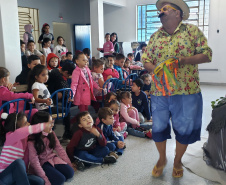 Espetáculo teatral “O Velho, o Burro e o Manguezal” faz duas últimas apresentações semana que vem