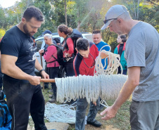 Manutenção das trilhas do Pico Paraná marcam início das atividades educativas da Semana do Meio Ambiente no Estado