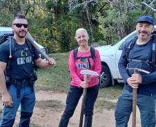 Manutenção das trilhas do Pico Paraná marcam início das atividades educativas da Semana do Meio Ambiente no Estado