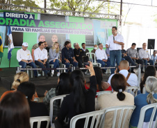 Durante a passagem por Ribeirão do Pinhal, no Norte Pioneiro, nesta quinta-feira (12), o governador Carlos Massa Ratinho Junior autorizou a liberação de mais R$ 884,2 mil para ações na área da saúde.