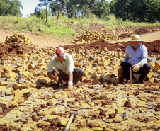 Estado investe R$ 304 milhões na pavimentação de 1.000 quilômetros de estradas rurais em três anos