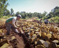 Estado investe R$ 304 milhões na pavimentação de 1.000 quilômetros de estradas rurais em três anos