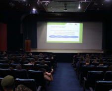 Receita Estadual leva ações de educação fiscal a alunos do Colégio Militar de Curitiba