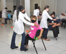 Projeto da UEL oferece reabilitação e melhora a vida de pessoas com Parkinson