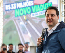 ASSINATURA DA ORDEM DE SERVIÇO DAS OBRAS DO NOVO VIADUTO DE SÃO JOSÉ DOS PINHAIS