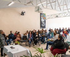 Combate ao racismo é tema de palestras em colégios estaduais