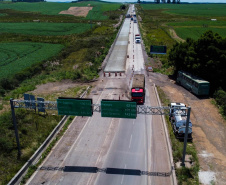 Obras de pavimentação em concreto na PRC-280, em Palmas