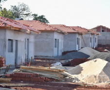 Obras de 75 casas populares do programa Vida Nova avançam em Jandaia do Sul