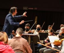 Com sessão extra, Londrina recebeu comemorações dos 37 anos da Orquestra Sinfônica