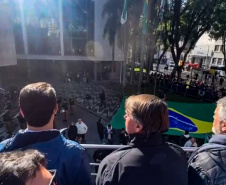 Governador participa da tradicional Marcha para Jesus em Curitiba