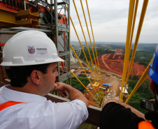 Governador Carlos Massa Ratinho Junior vistoria obra da Ponte da Integração Brasil-Paraguai. 