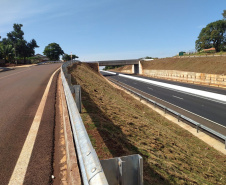 Viaduto na PR-323, em Água Boa 