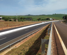 Viaduto na PR-323, em Água Boa 