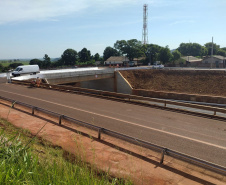 Viaduto na PR-323, em Água Boa 