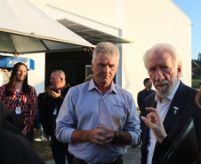 O vice-governador Darci Piana e o secretário de Estado da Agricultura e do Abastecimento, Norberto Ortigara, participaram nesta quinta-feira (12) da abertura da 15ª ExpoFrísia, no pavilhão do Parque Histórico de Carambeí, na região dos Campos Gerais - 