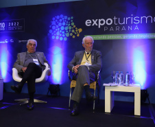 Governador em exercício destaca ações do Estado para expansão do setor na Expo Turismo