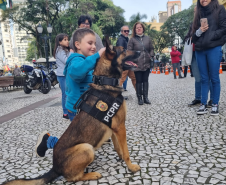 PCPR e Guarda Municipal de Curitiba promovem conscientização contra as drogas na Capital