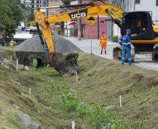 Máquinas começam a operar em obras de macrodrenagem em Matinhos