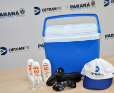 Detran-PR distribui kits para vistoriadores e examinadores