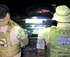 BPFRON e Polícia Federal apreendem mais de uma tonelada de droga em Francisco Alves