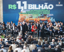 Governador Carlos Massa Ratinho Junior autoriza repasse de recursos para obras de infrestrutura urbana para municípios - 