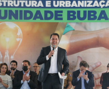 Governador autoriza obras de saneamento e energia na Ocupação Bubas, em Foz do Iguaçu