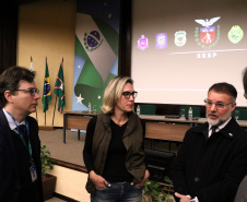 O secretário da Segurança Pública, Wagner Mesquita de Oliveira, o diretor geral da Polícia Centífica e demais autoridades durante aula inaugural do curso para policiais científicos. Curitiba, 21/06/2022 Foto: Ricardo Almeida/SESP