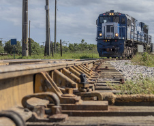Modal ferroviário aumenta a participação no transporte de carga pelos portos do Paraná
