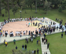 GANHANDO O MUNDO