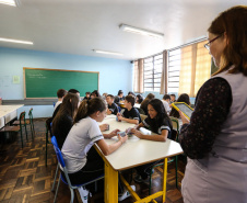 Seed-PR publica edital do PSS de professores para 2023