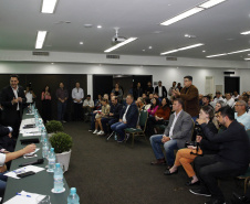 Em evento com vereadores, governador destaca união e diálogo em prol do Paraná