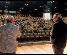  IAT apresenta estrutura do órgão ambiental a novos servidores