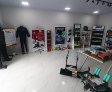 Polícia Penal do Paraná inaugura showroom dos canteiros de trabalho conveniados