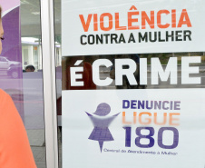 Paraná reforça ações de enfrentamento à violência contra a mulher e acolhimento às vítimas
