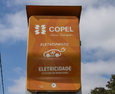 Carregamento de carro elétrico no Palácio Iguaçu