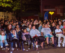 Cinema na Praça - Bela Vista do Paraíso 