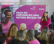 Primeira-dama destaca importância da conscientização contra o câncer de mama