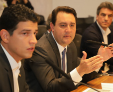 Governador Carlos Massa Ratinho Junior em agenda com Ministro da Infraestrutura Marcelo Sampaio. Foto: Ari Dias/AEN.