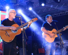 Biblioteca Pública sedia evento do Festival de Música e Poesia de Paranavaí