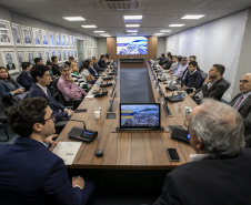 Comitiva argentina visita Porto de Paranaguá para expandir negócios