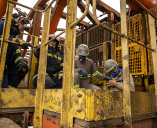 Exercício simulado mobiliza Portos do Paraná contra incêndios em shiploader